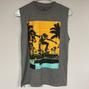 Boys Tek Gear Sleeveless Skateboard graphic Tee, M, LIKE NEW!!!